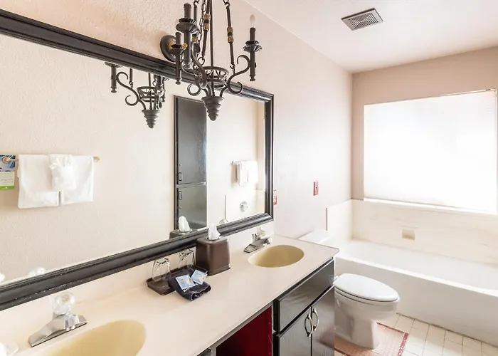 Whispering Creek 4*