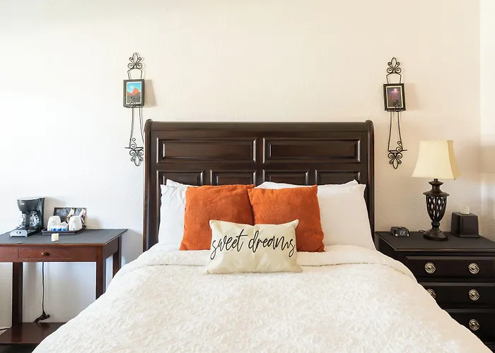 Bed and breakfast Whispering Creek 4*