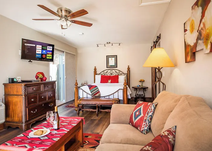 Whispering Creek Bed & Breakfast Couette-café Sedona