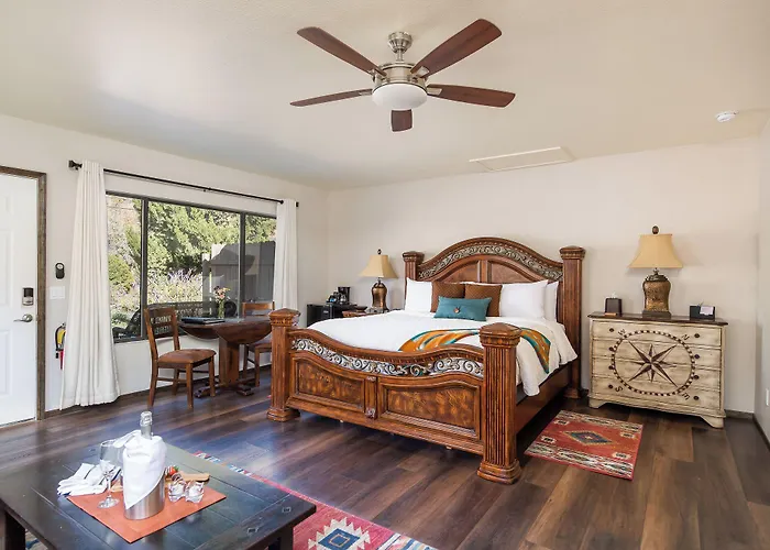 Whispering Creek Bed & Breakfast